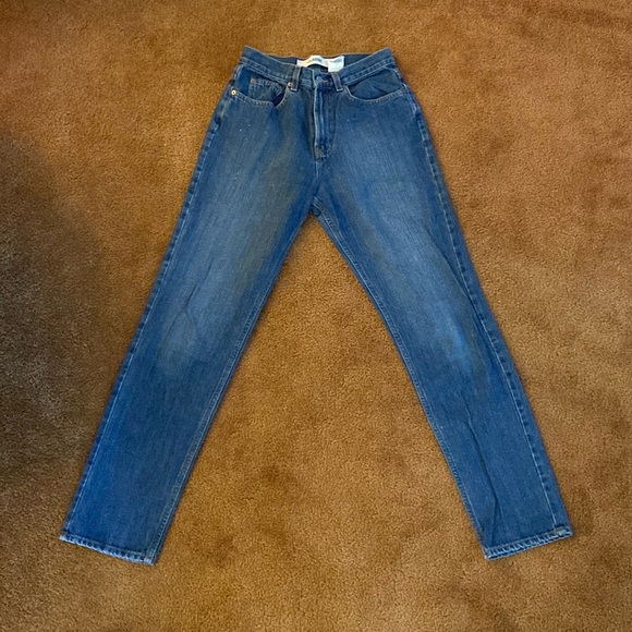 Gap Classic Dark Wash Jeans - Women’s - Picture 1 of 4